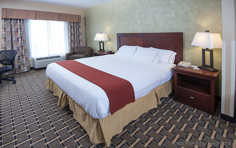 Holiday Inn Express Hotel & Suites Youngstown North-Warren/Niles, An Ihg Hotel Zimmer foto